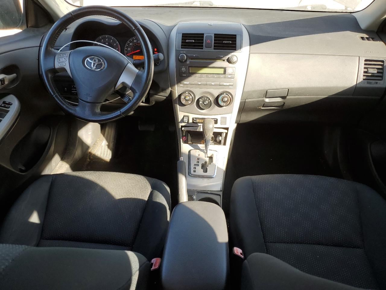 2010 Toyota Corolla - Image 8