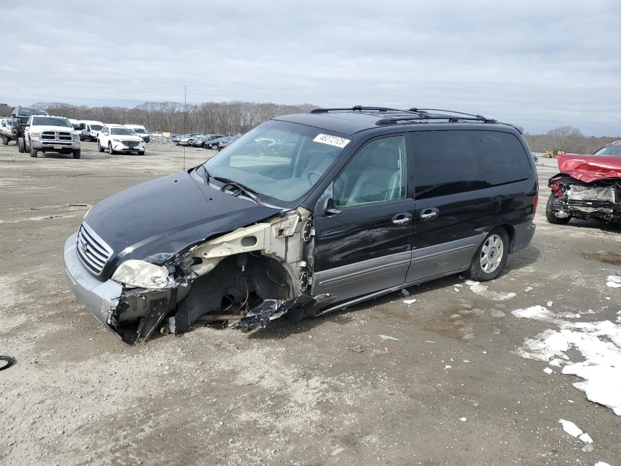 2003 Kia Sedona - Image 1
