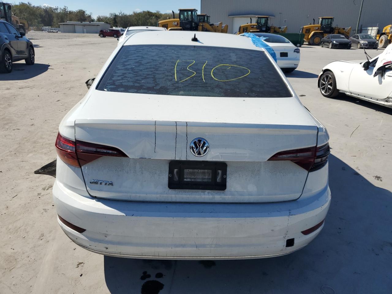 2019 Volkswagen Jetta - Image 6