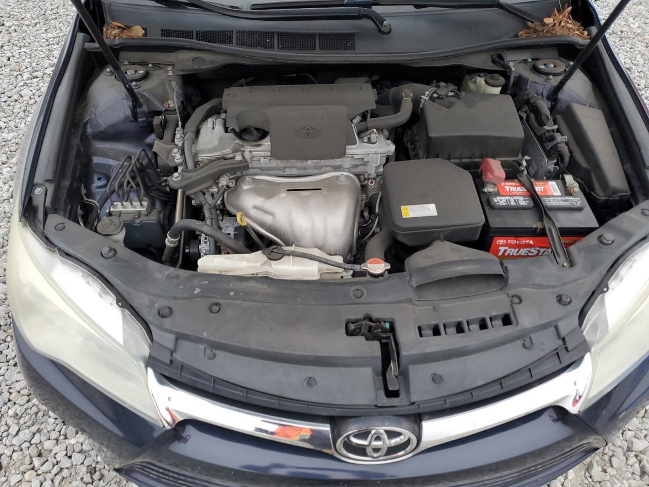 2016 Toyota Camry - Image 11