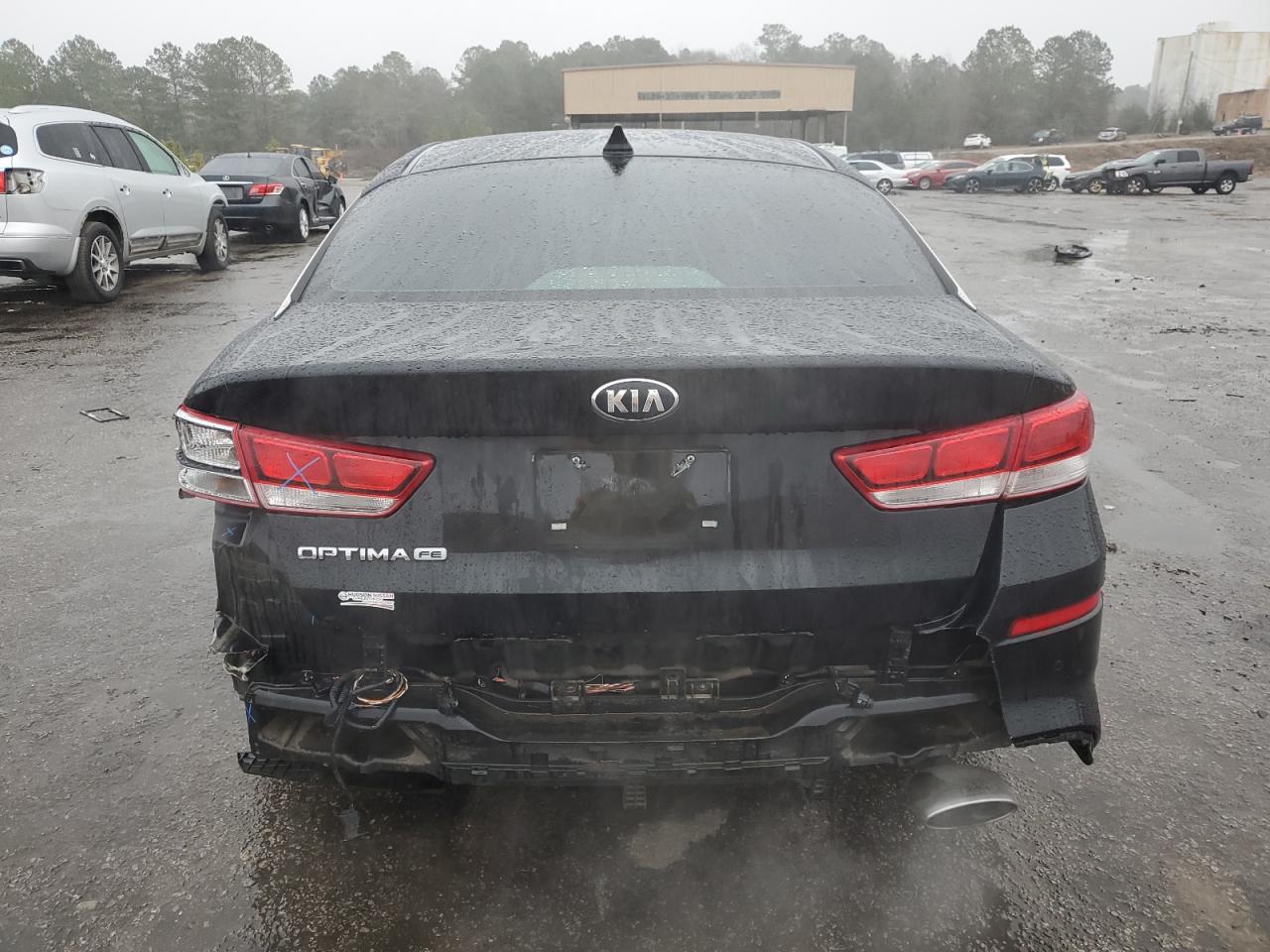 2020 Kia Optima - Image 6