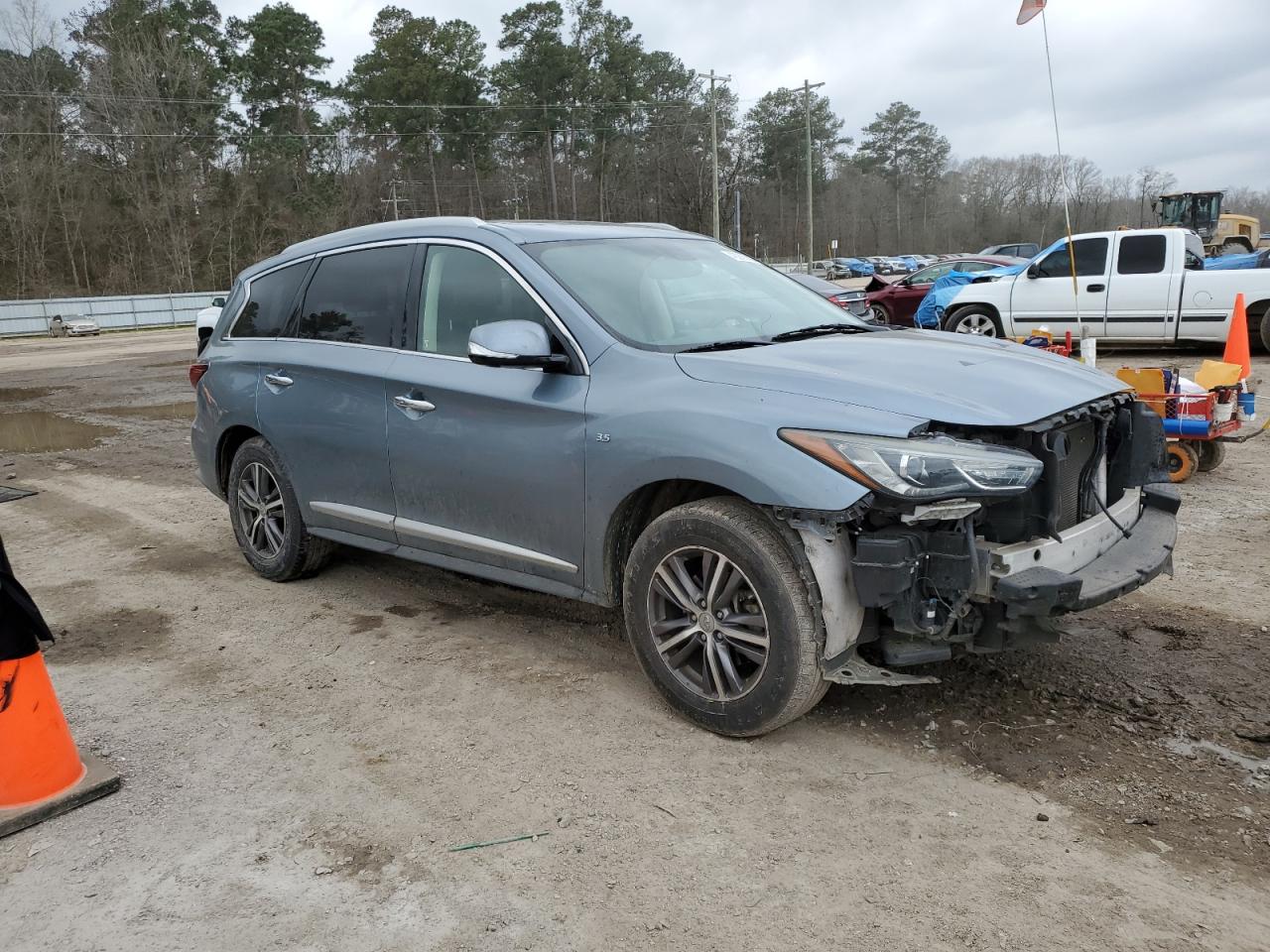 2018 Infiniti QX60 - Image 4