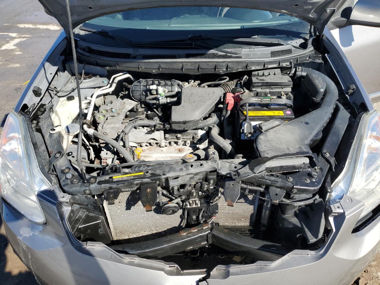 2011 Nissan Rogue - Image 12