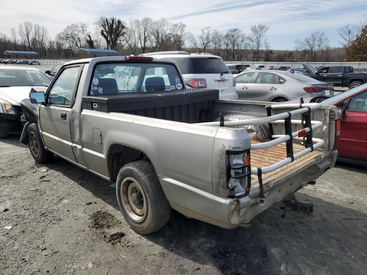 1994 Mitsubishi Mighty - Image 2