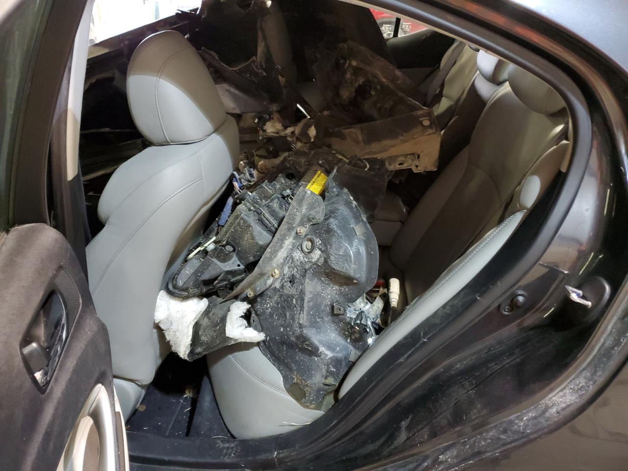 2008 Lexus IS - Image 11