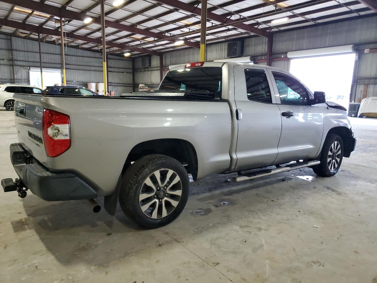 2015 Toyota Tundra - Image 3