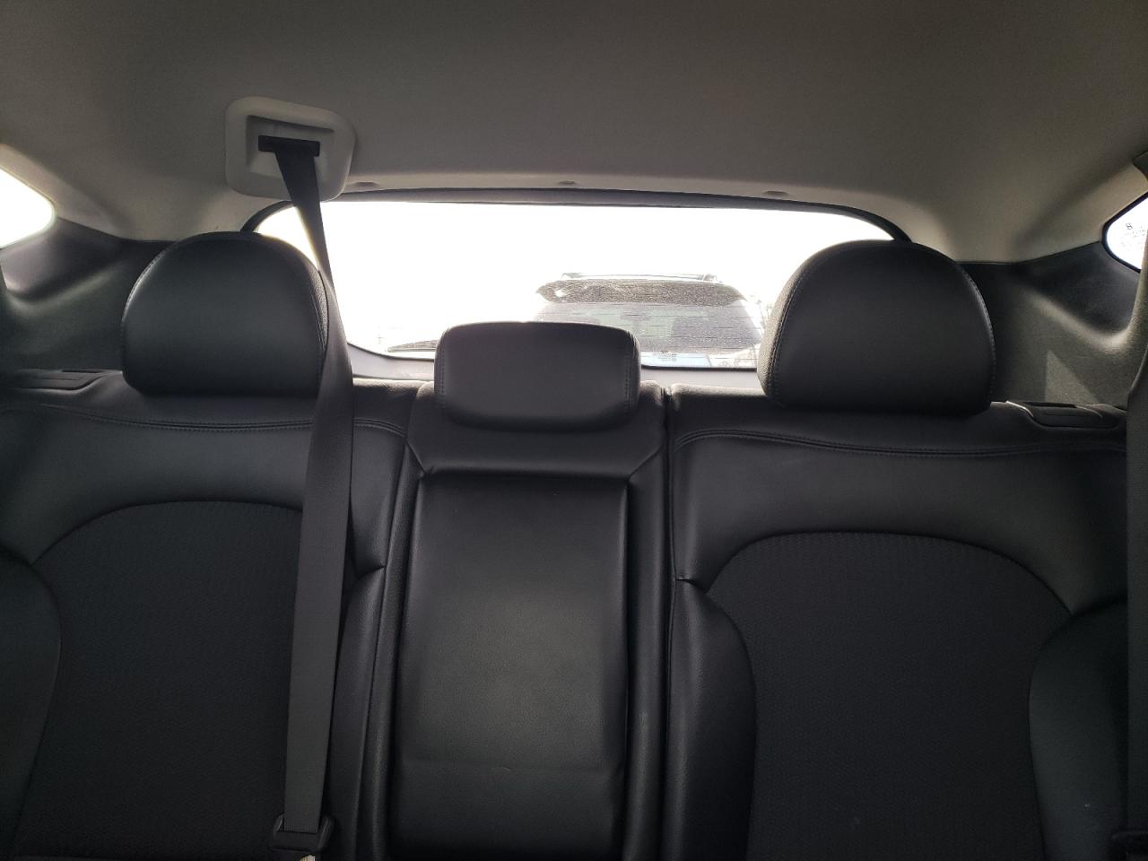 2012 Hyundai Tucson - Image 10