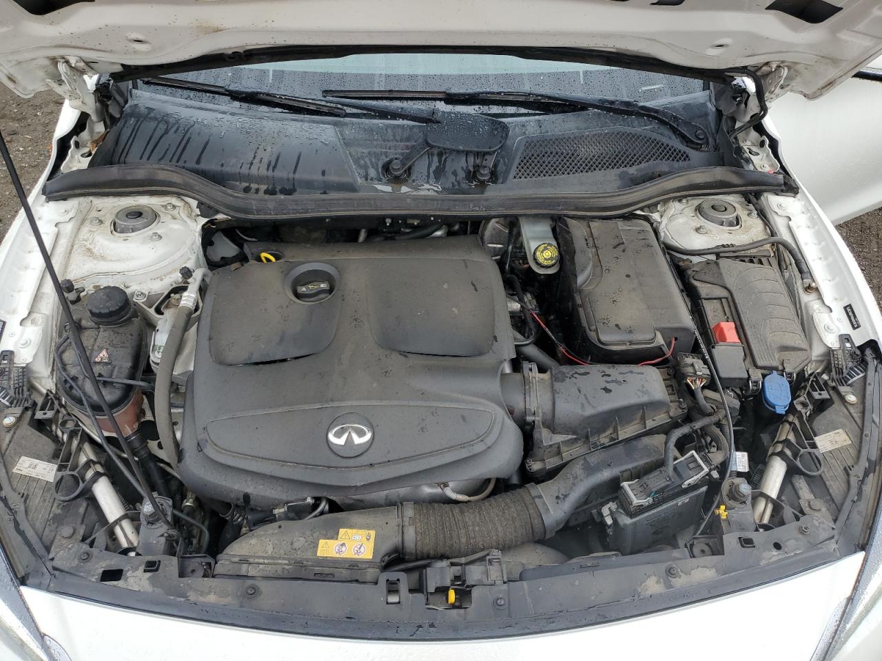 2017 Infiniti QX30 - Image 13