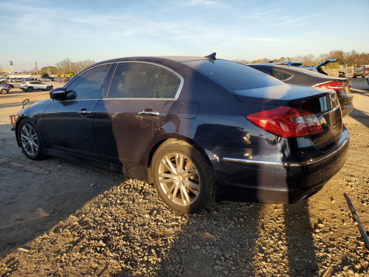 2012 Hyundai Genesis - Image 2