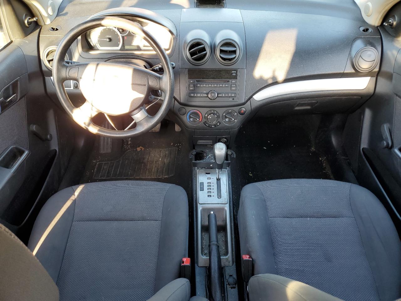 2010 Chevrolet Aveo - Image 8