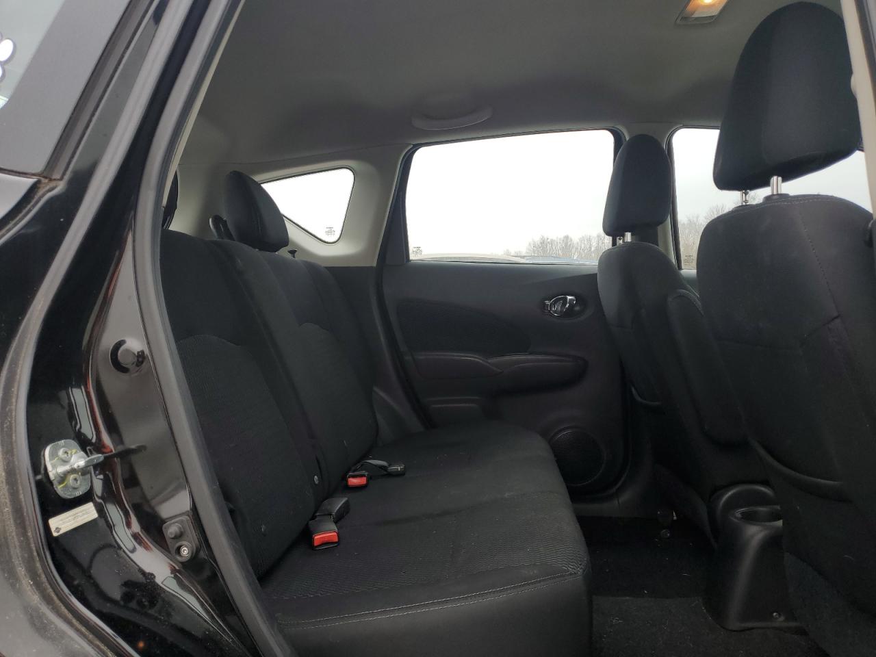 2015 Nissan Versa - Image 10