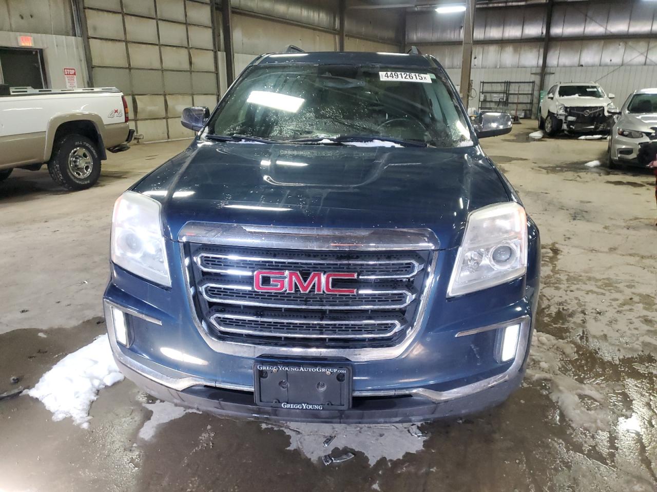 2017 GMC Terrain - Image 5