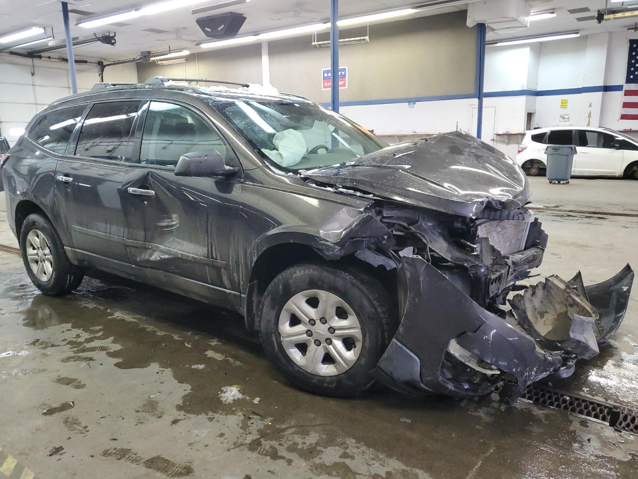 2015 Chevrolet Traverse - Image 4