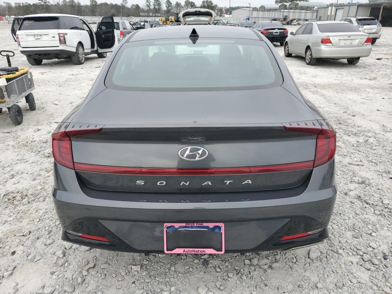 2022 Hyundai Sonata - Image 6