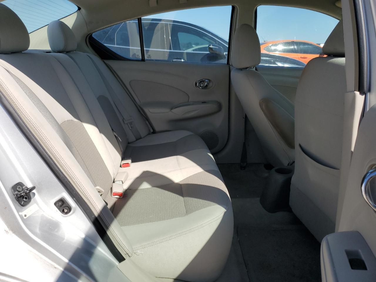 2014 Nissan Versa - Image 10