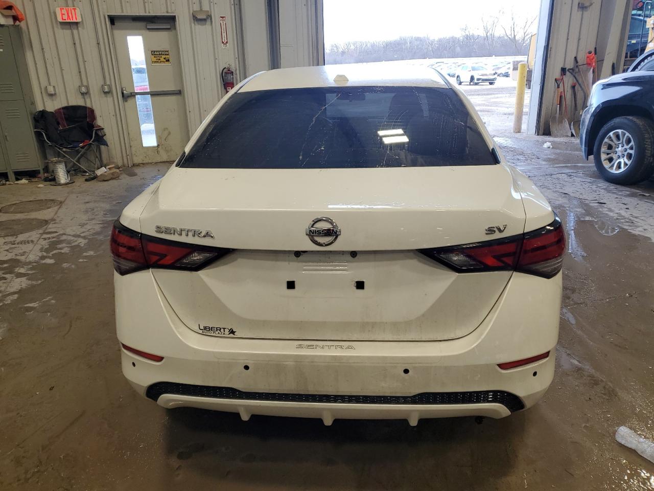 2021 Nissan Sentra - Image 6