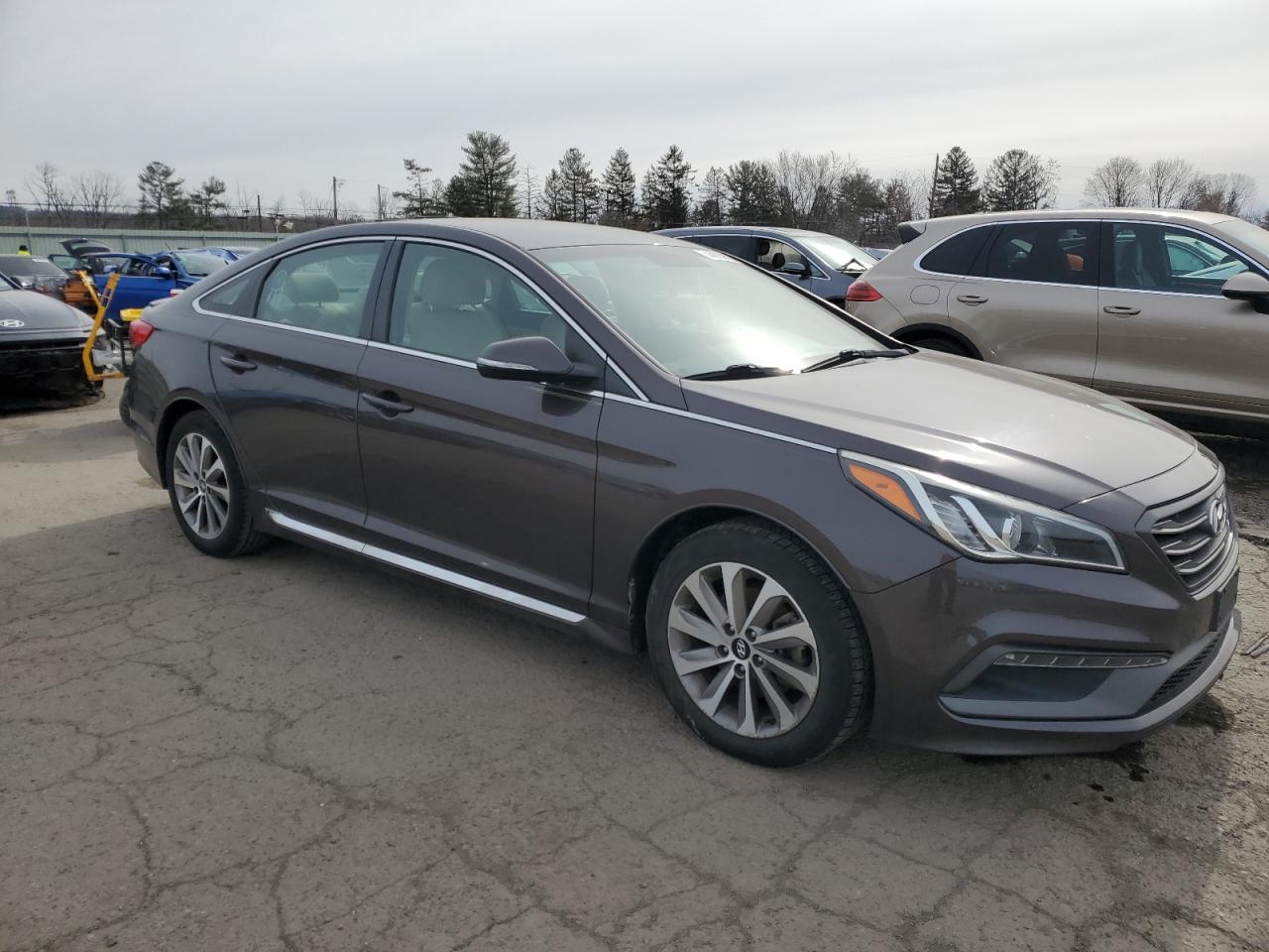 2015 Hyundai Sonata - Image 4