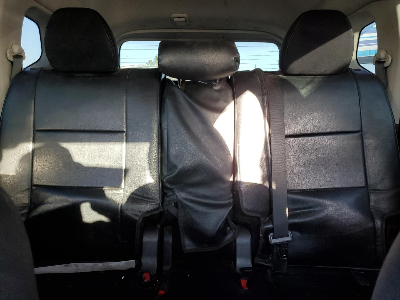 2016 Nissan Rogue - Image 10