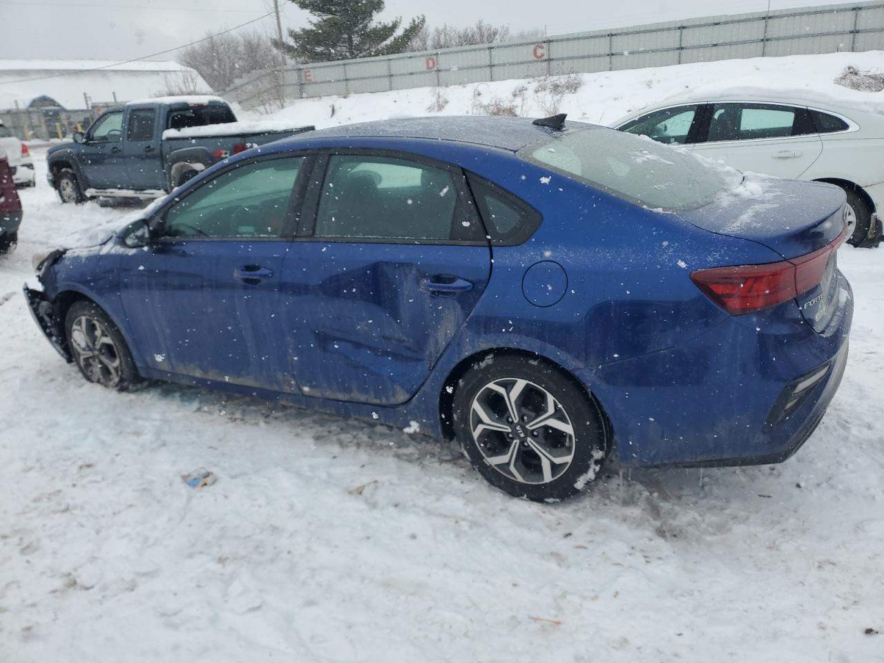 2019 Kia Forte - Image 2