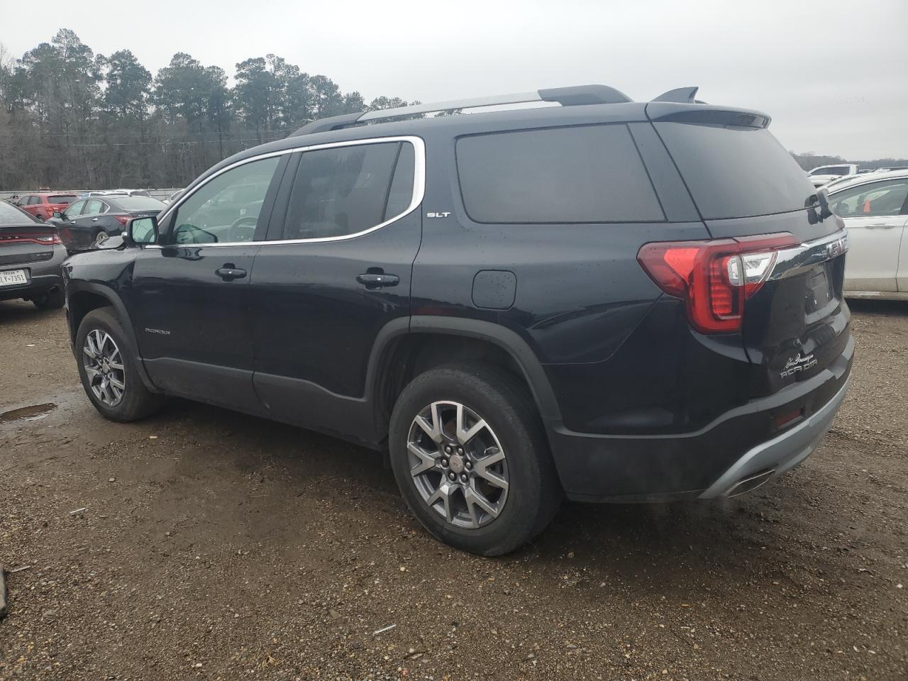 2021 GMC Acadia - Image 2