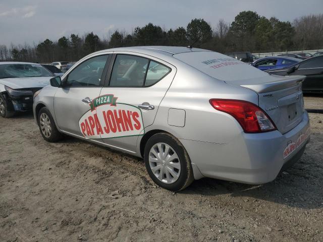  NISSAN VERSA 2017 Сріблястий