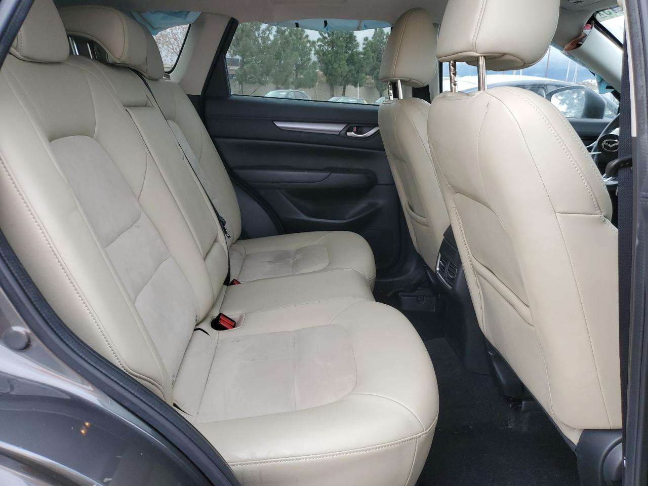 2017 Mazda CX-5 - Image 10