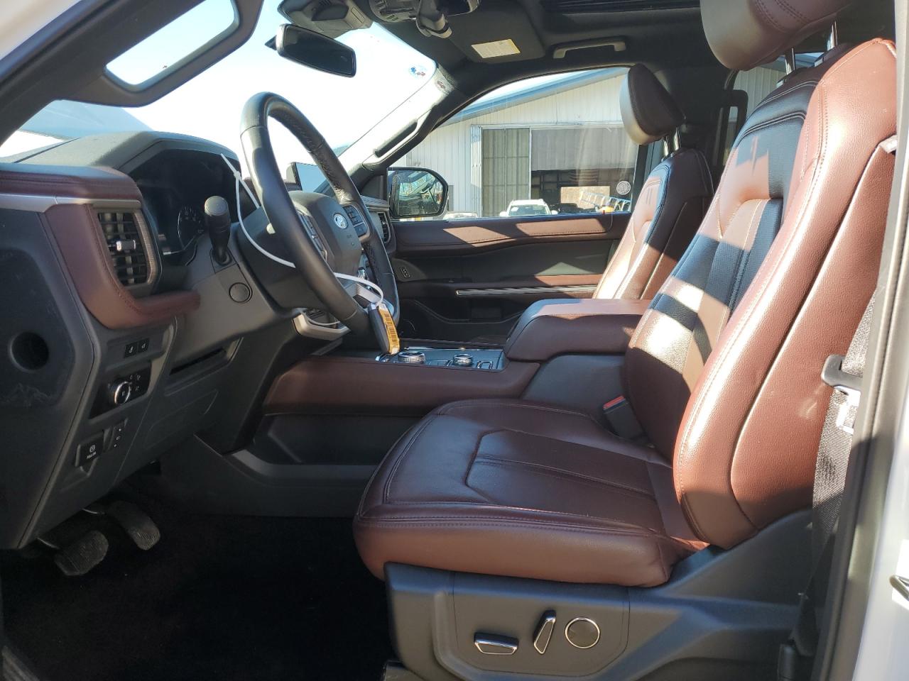 2023 Ford Expedition - Image 7