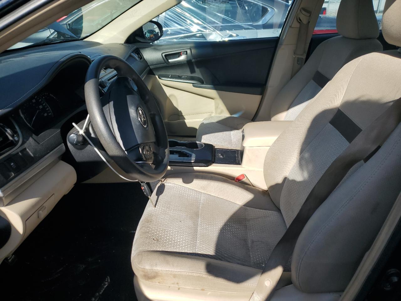 2012 Toyota Camry - Image 7