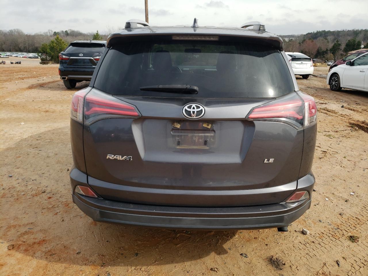 2016 Toyota RAV 4 - Image 6