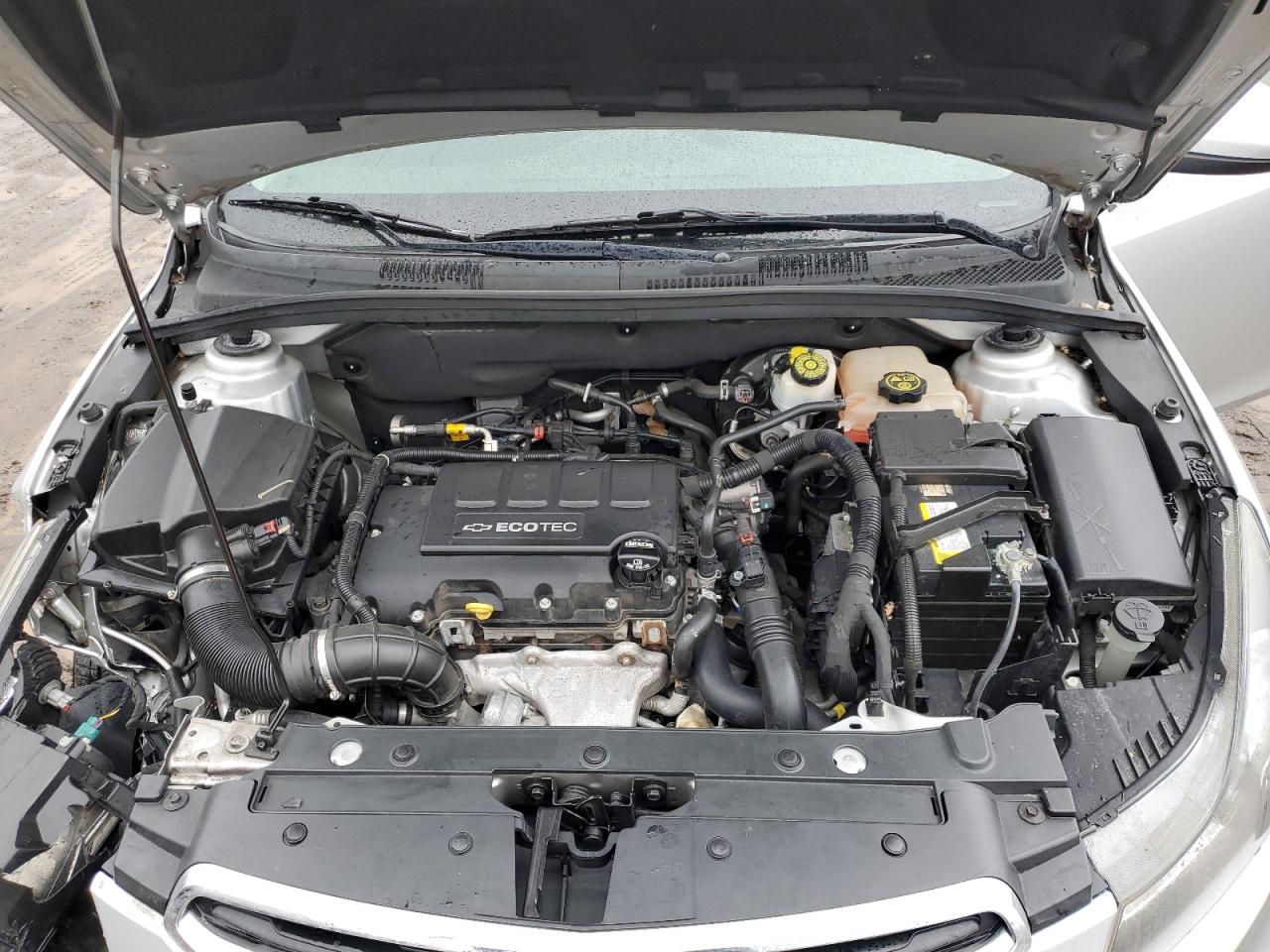 2015 Chevrolet Cruze - Image 11