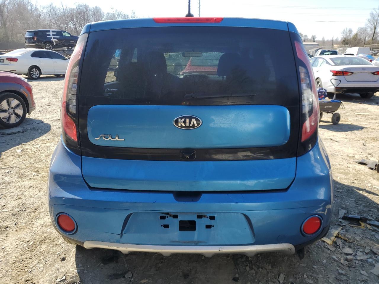 2017 Kia Soul - Image 6