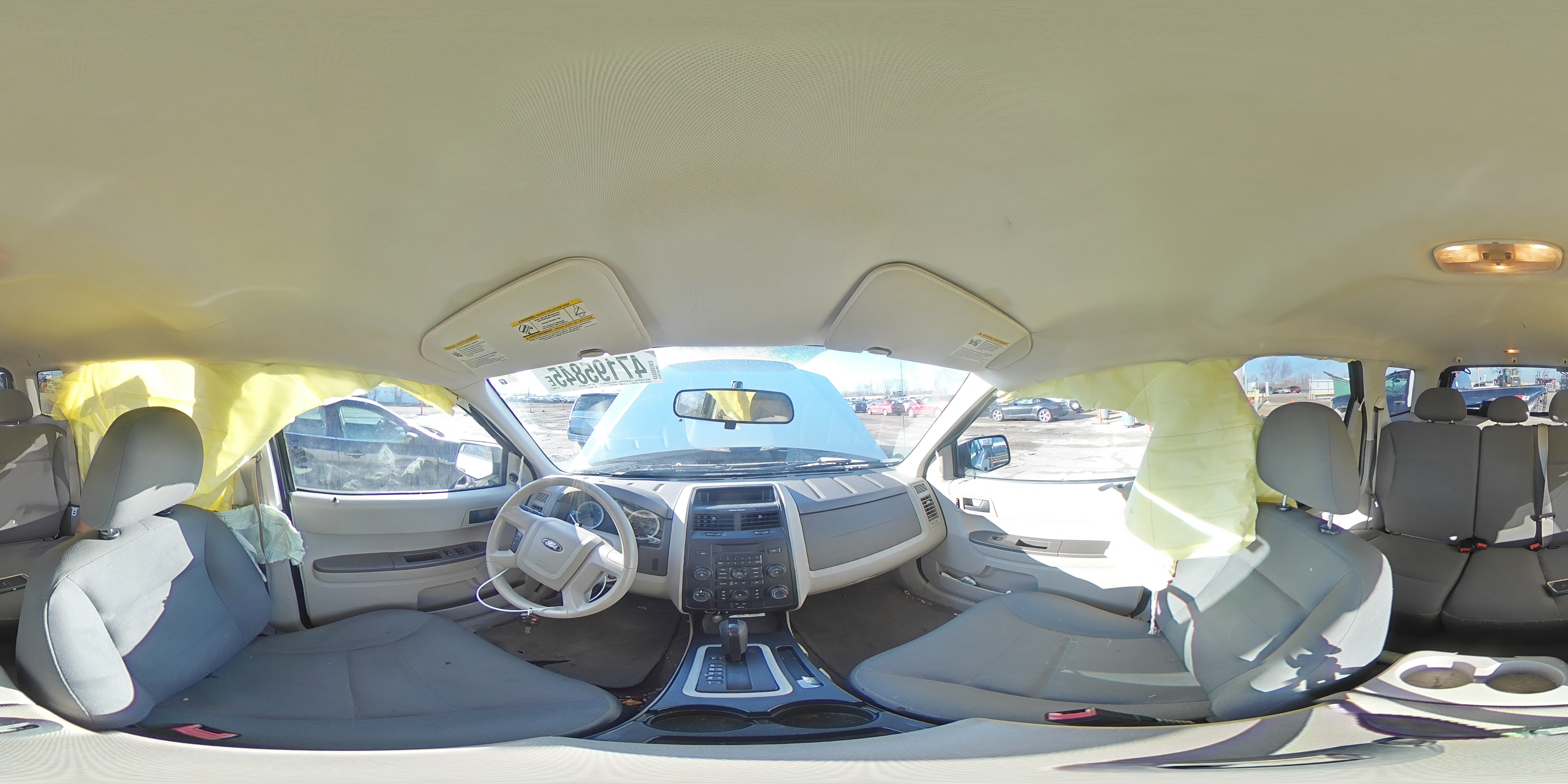 2008 Ford Escape - Image 13