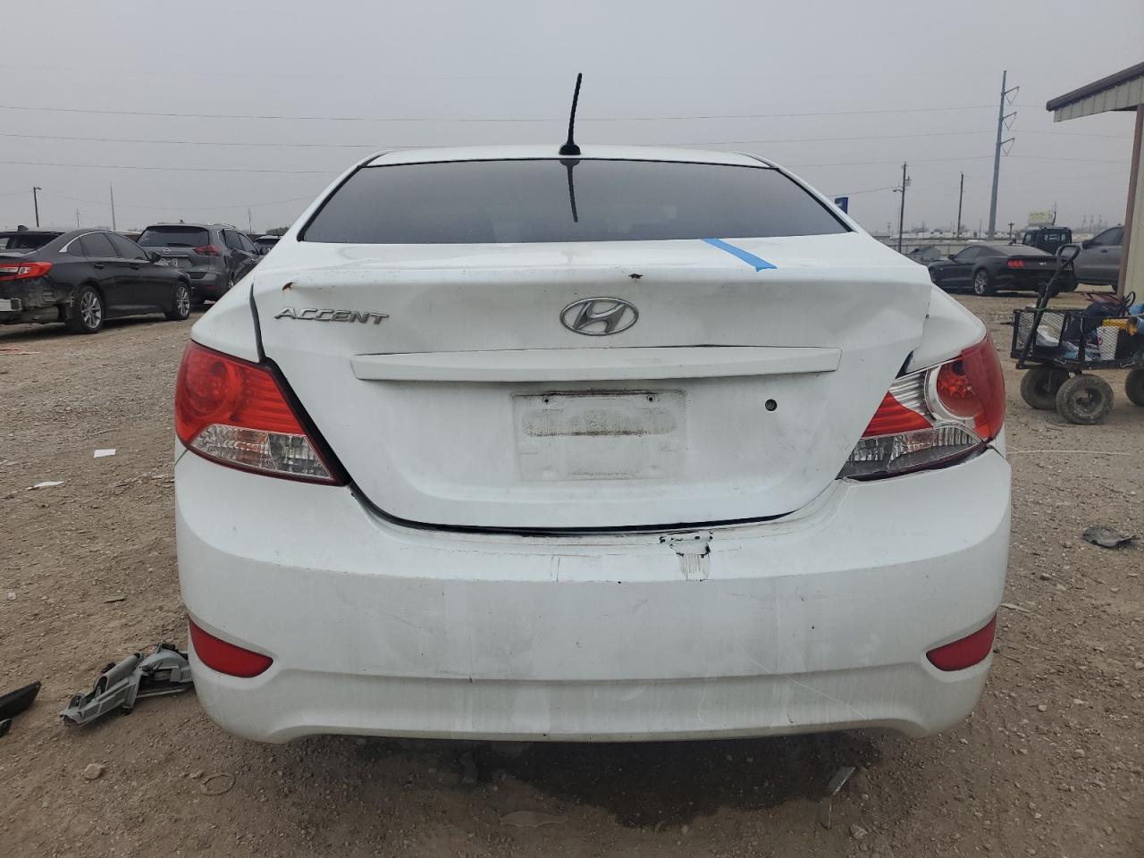2014 Hyundai Accent - Image 6