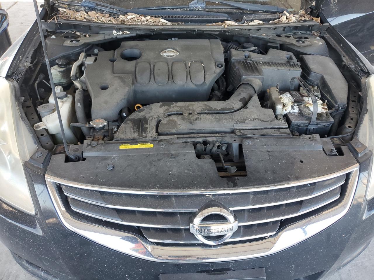 2012 Nissan Altima - Image 11