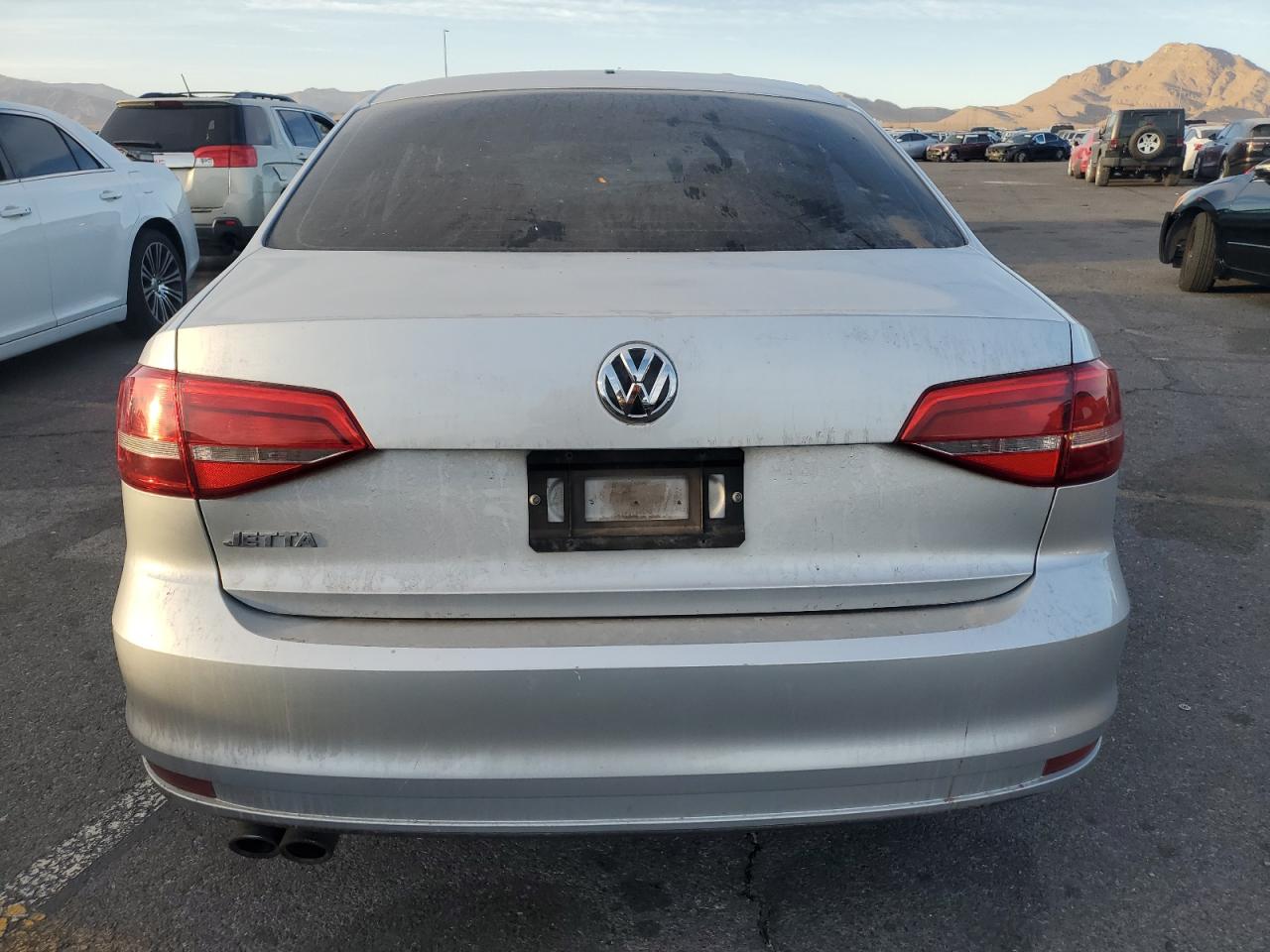 2015 Volkswagen Jetta - Image 6