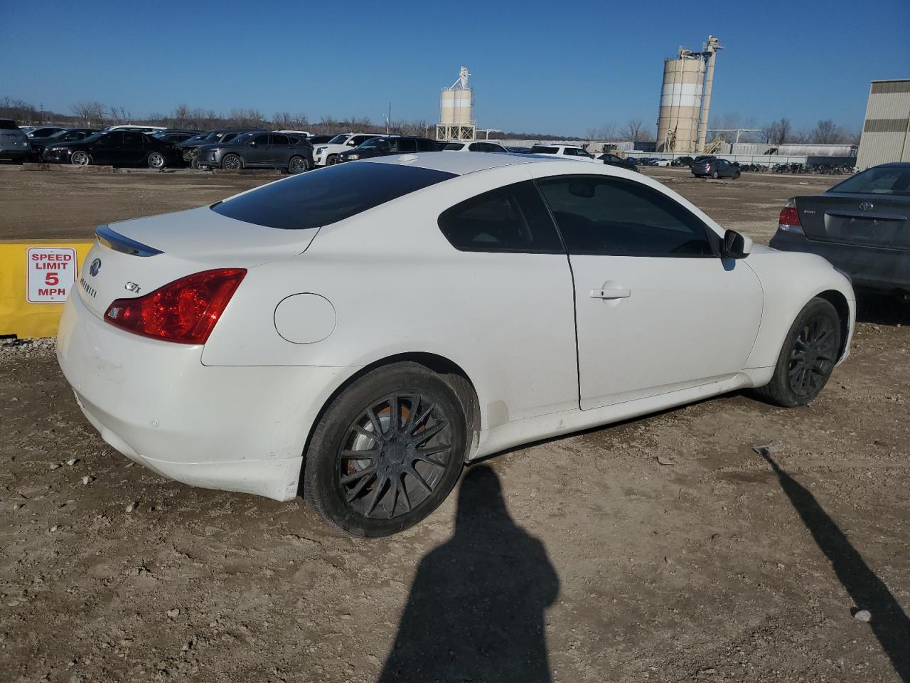 2011 Infiniti G - Image 3