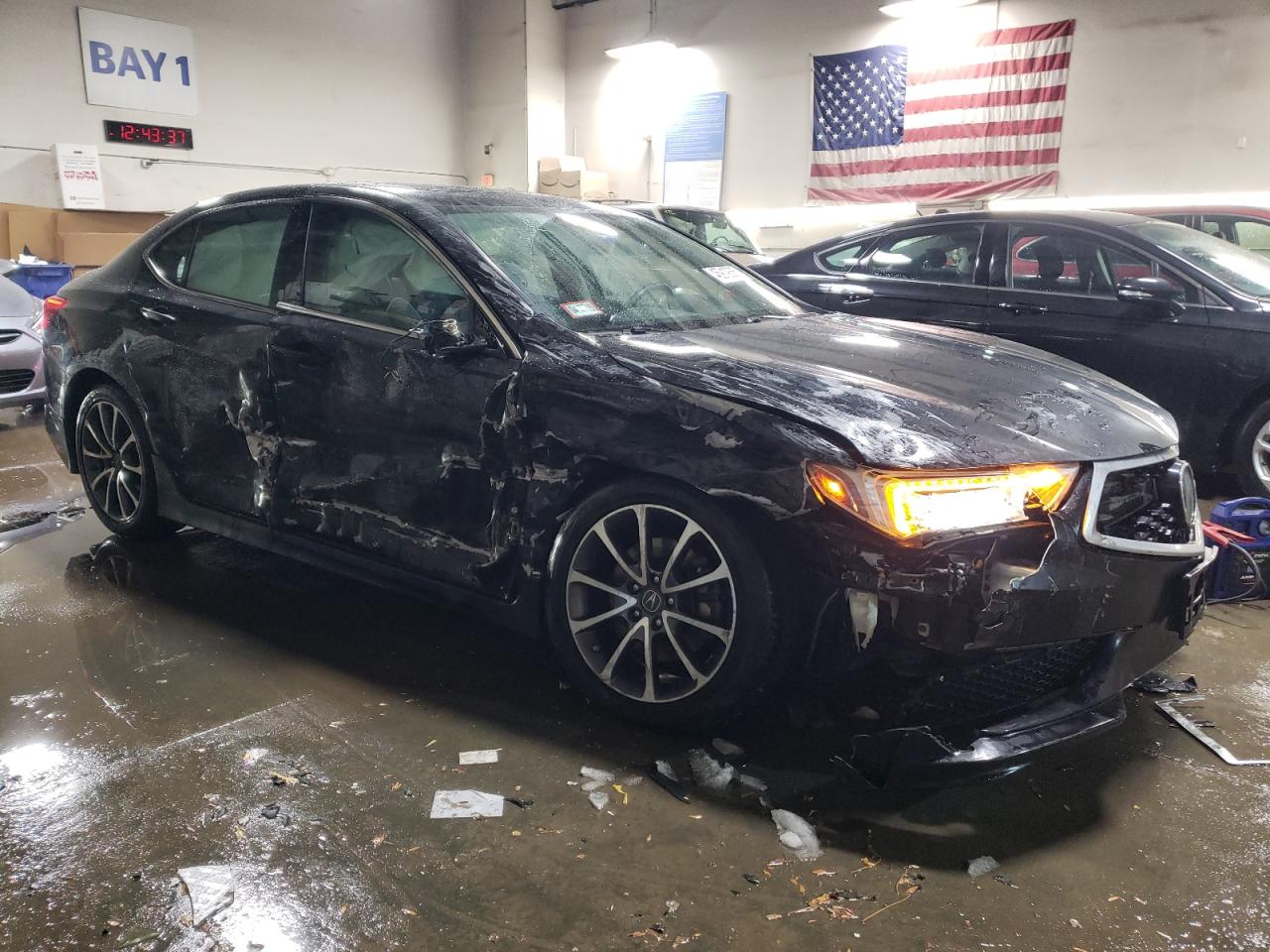 2018 Acura TLX - Image 4