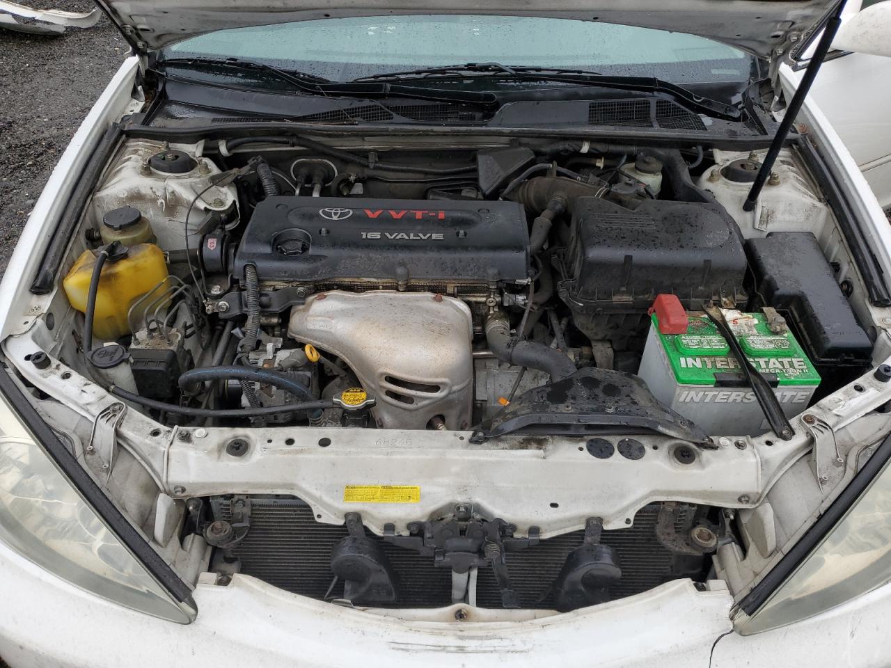 2004 Toyota Camry - Image 12