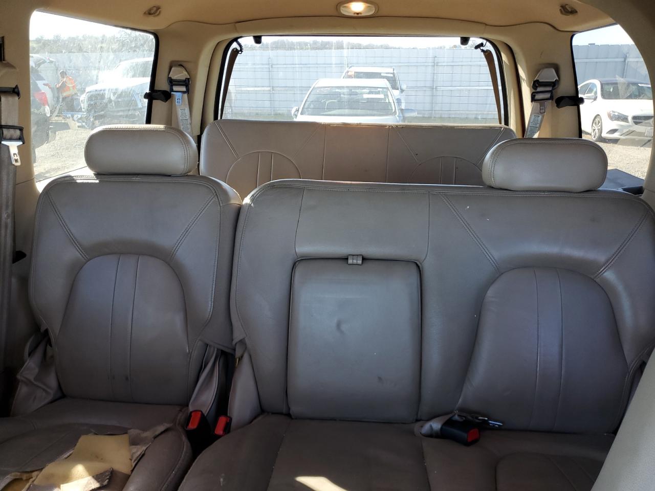 2001 Ford Expedition - Image 10