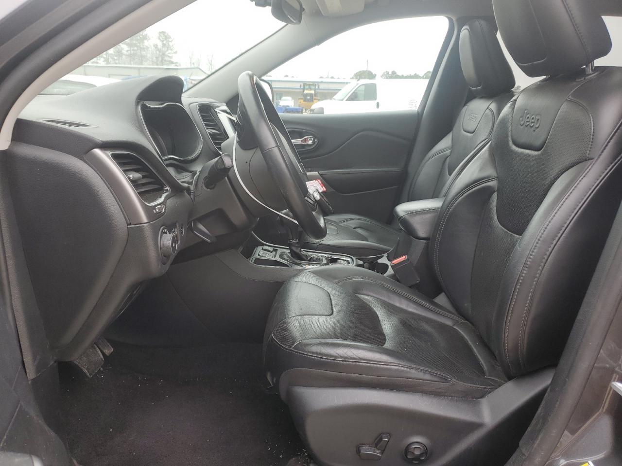 2019 Jeep Grand Cherokee - Image 7
