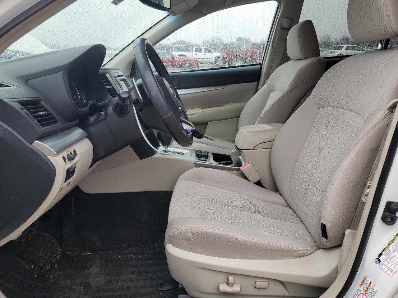 2014 Subaru Outback - Image 7