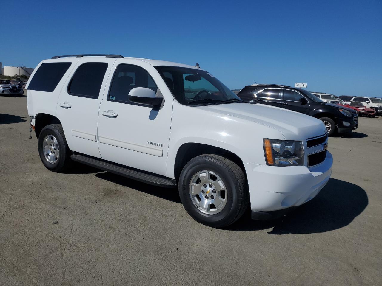 2010 Chevrolet Tahoe - Image 4