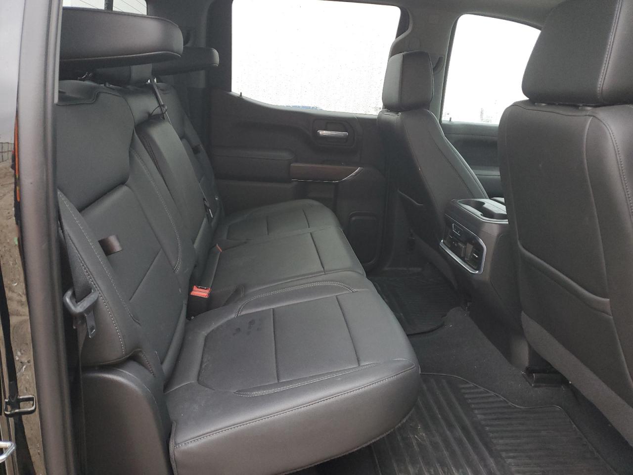 2021 GMC Sierra - Image 10