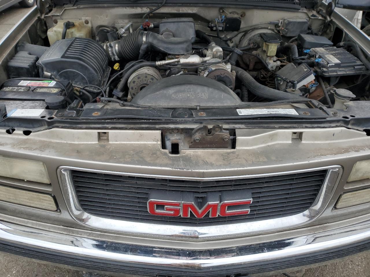 1998 GMC Yukon - Image 12