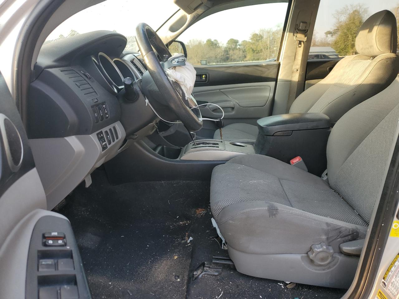 2013 Toyota Tacoma - Image 7