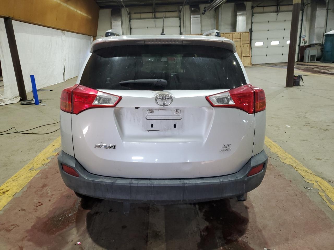 2015 Toyota RAV 4 - Image 6