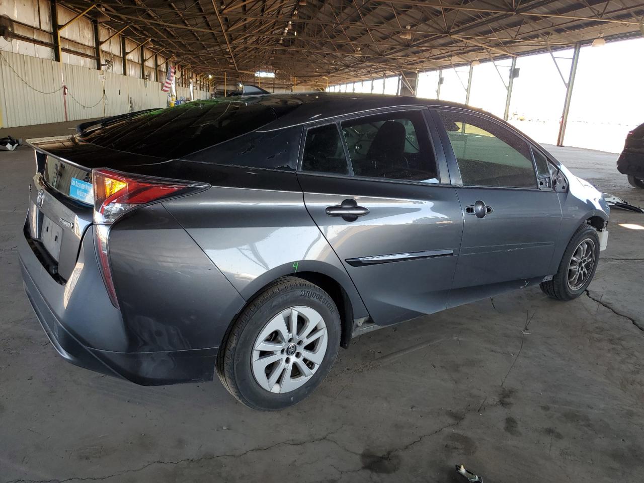 2017 Toyota Prius - Image 3