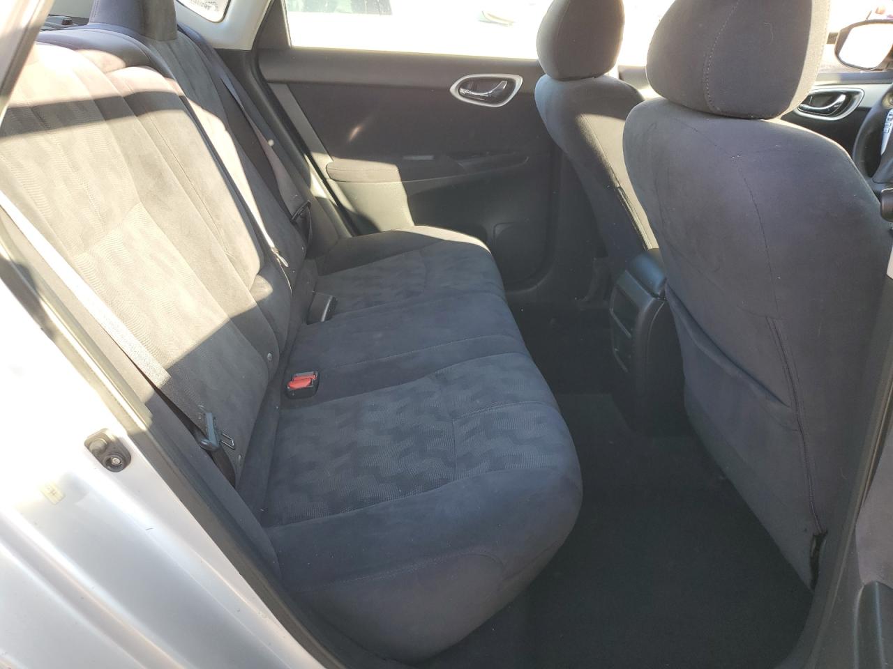 2013 Nissan Sentra - Image 10
