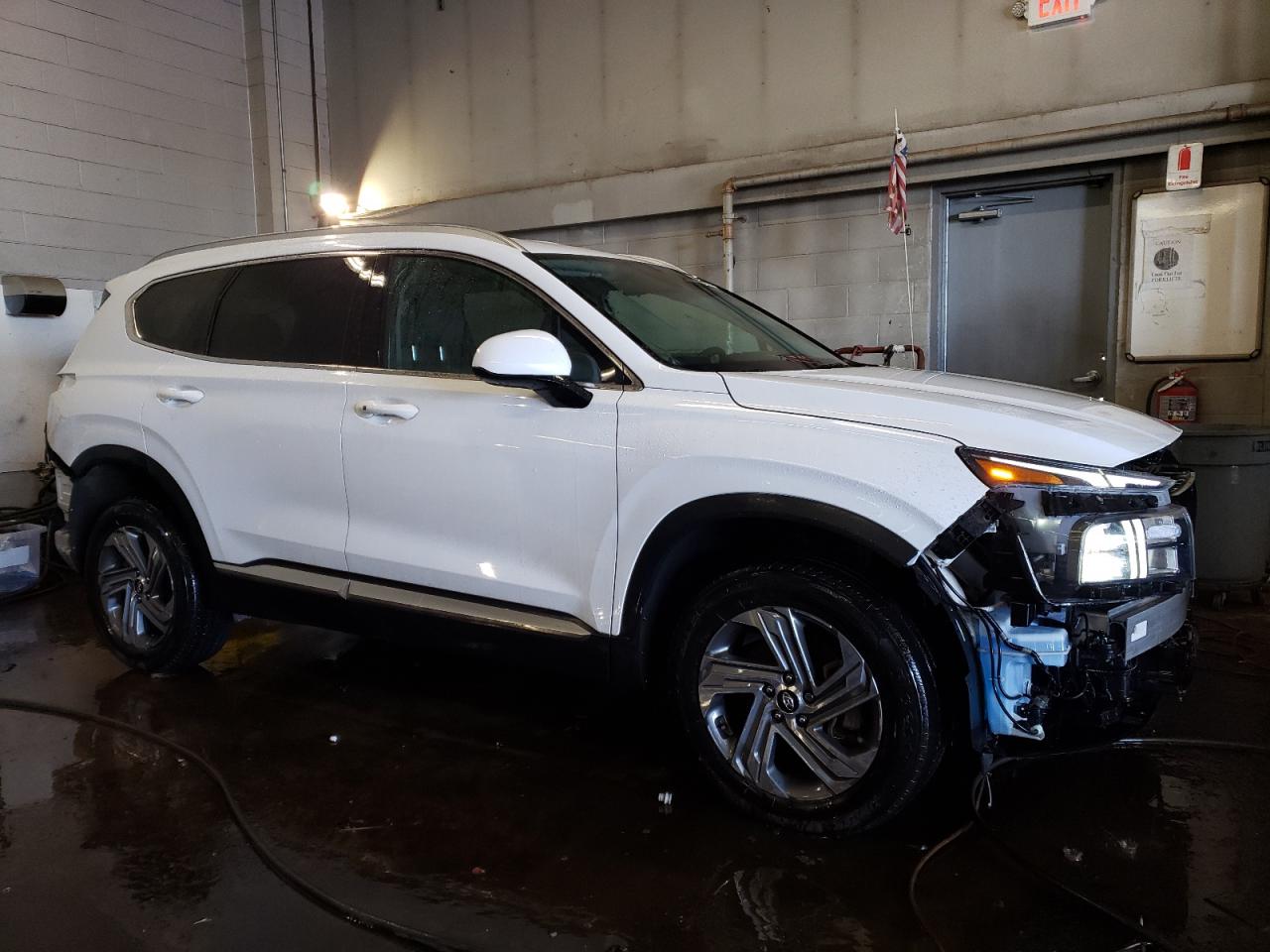 2021 Hyundai Santa Fe - Image 4