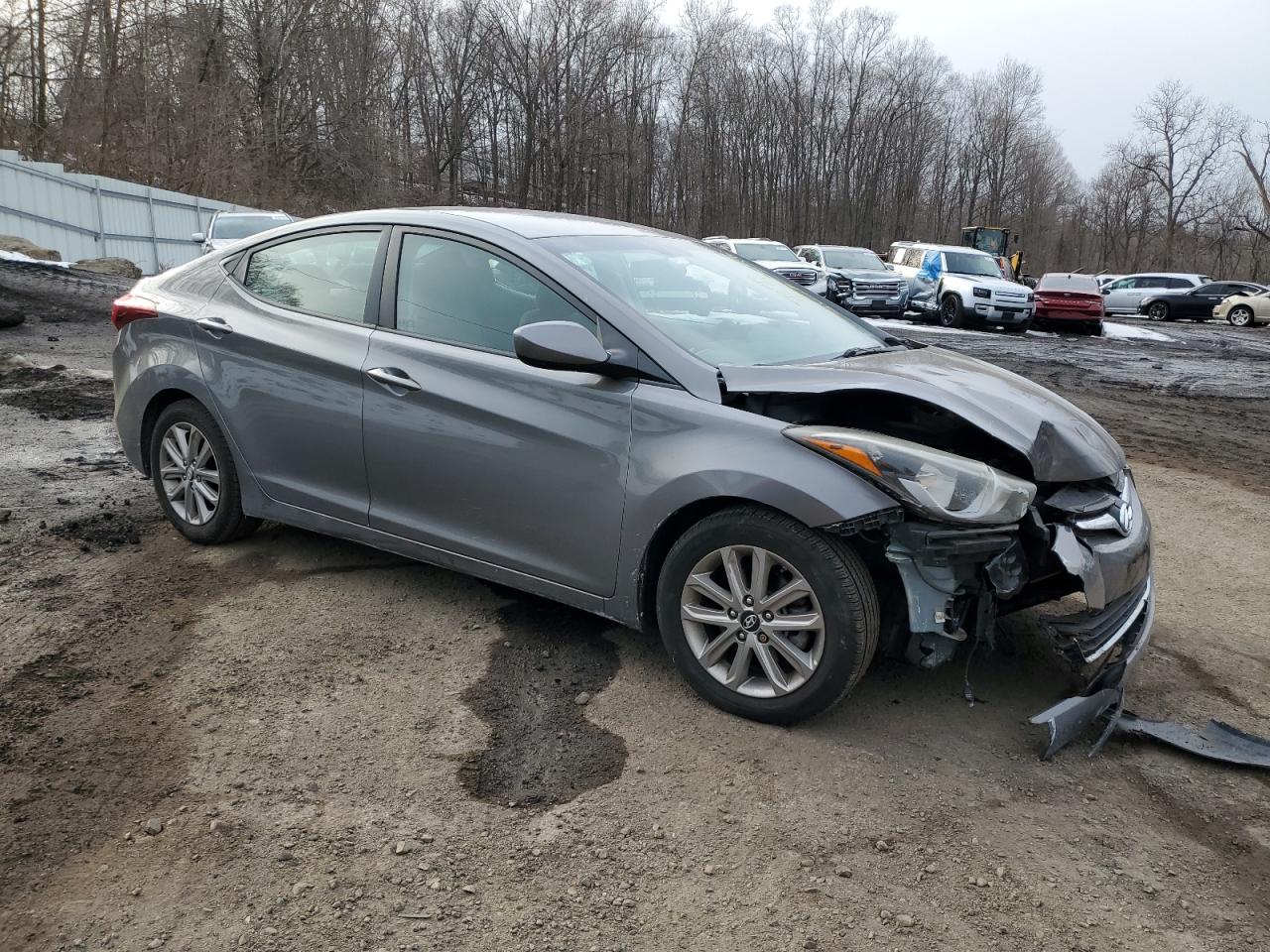 2014 Hyundai Elantra - Image 4